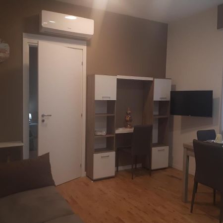 Apartament Central House Caserta Zewnętrze zdjęcie