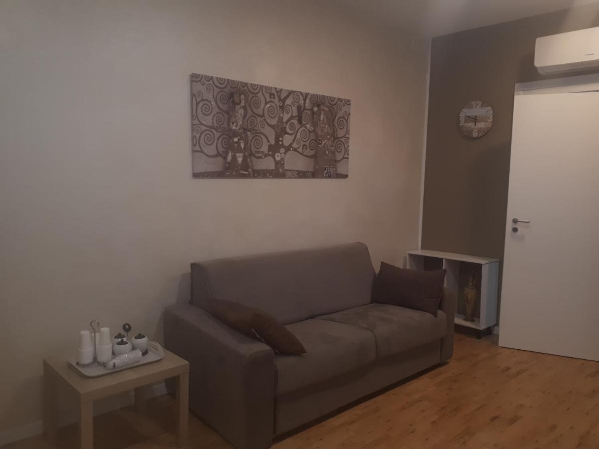 Apartament Central House Caserta Zewnętrze zdjęcie