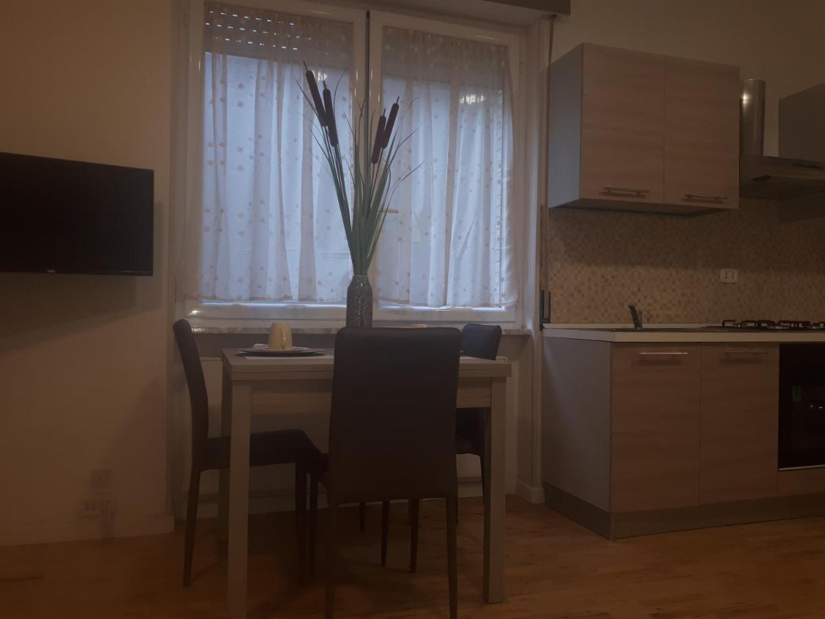 Apartament Central House Caserta Zewnętrze zdjęcie
