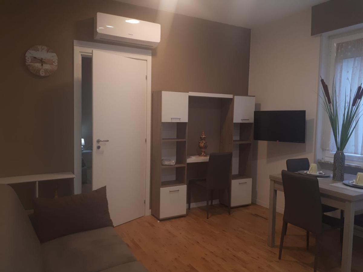 Apartament Central House Caserta Zewnętrze zdjęcie